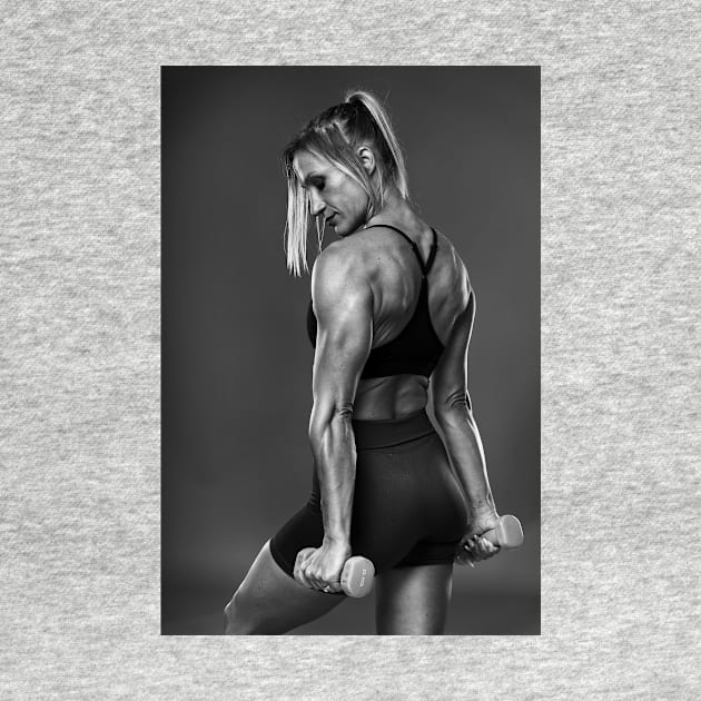 Female bodybuilder working out, black and white by naturalis